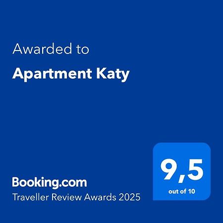 Apartment Katy Pula Exterior photo